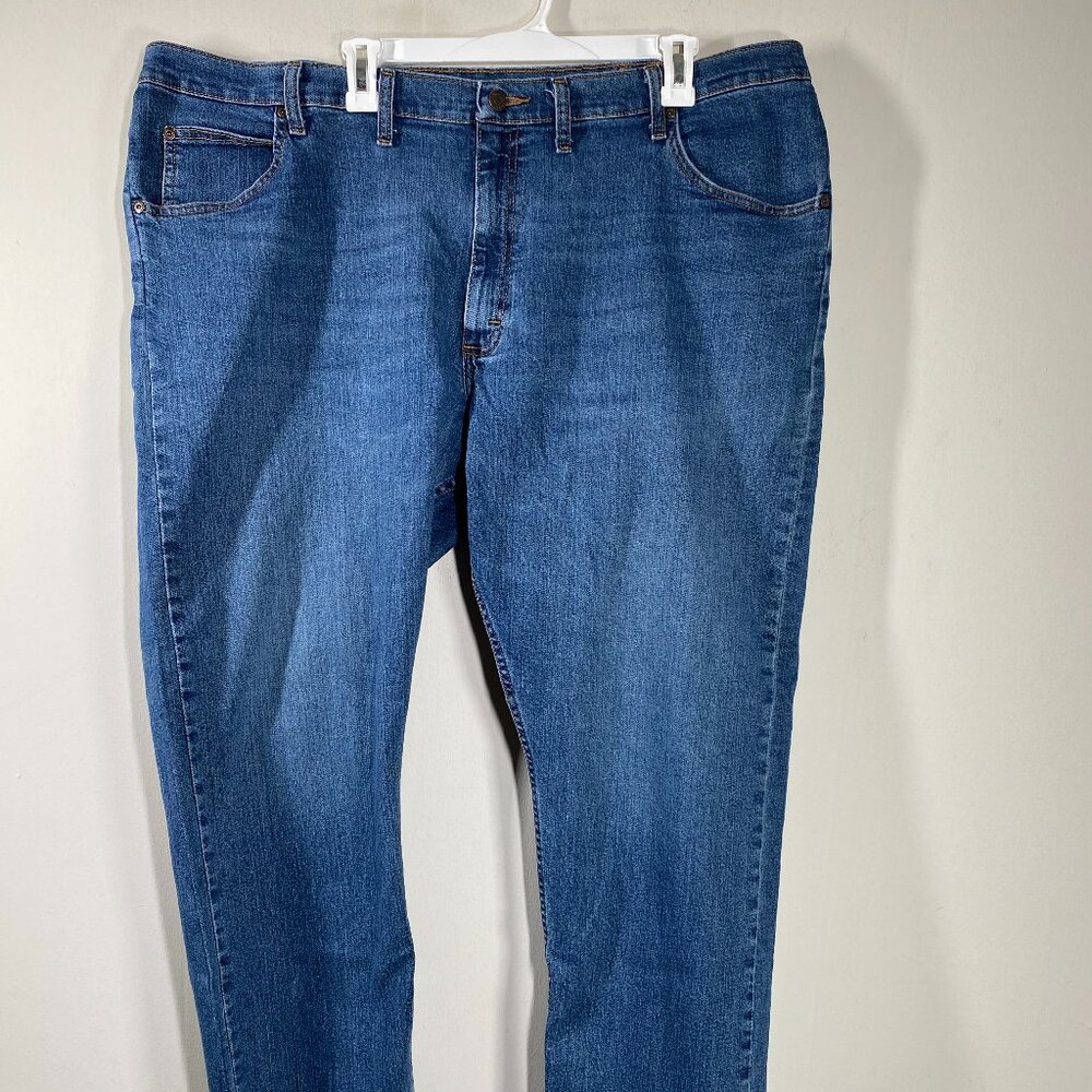 Wrangler RELAXED FIT Denim Jeans Men's 44 x 30 High Rise Blue Casual 1097FXWXD